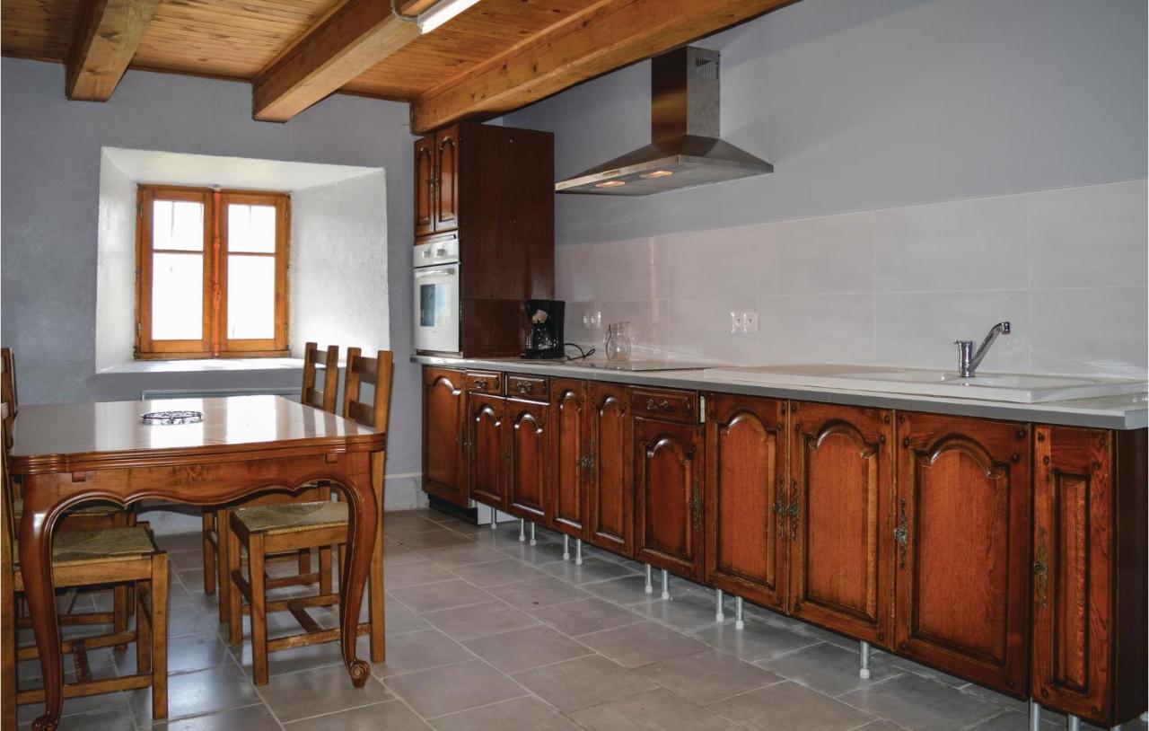 3 Bedroom Beautiful Home In Cheylade Luaran gambar